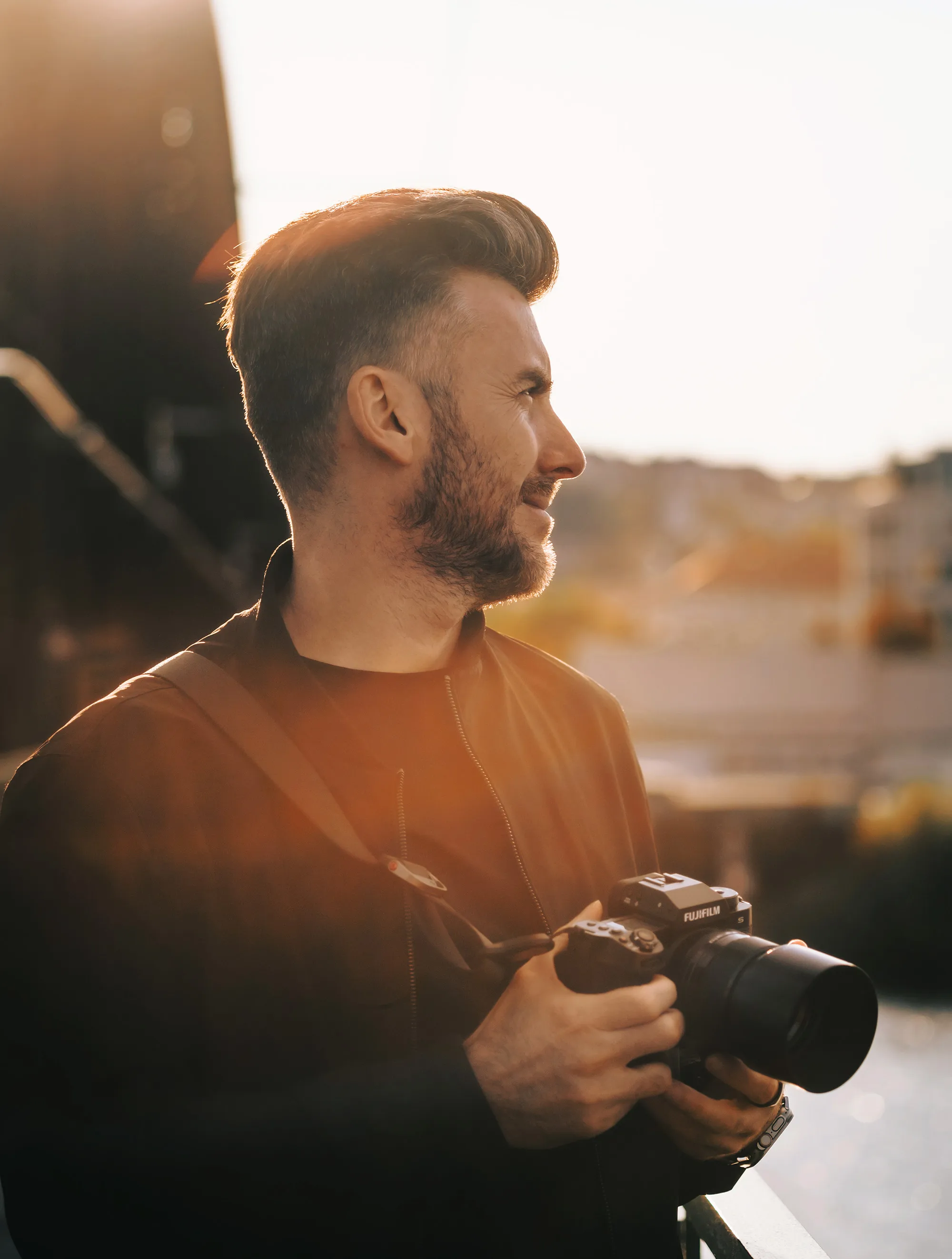 Portrait of photographer Miro Marsik